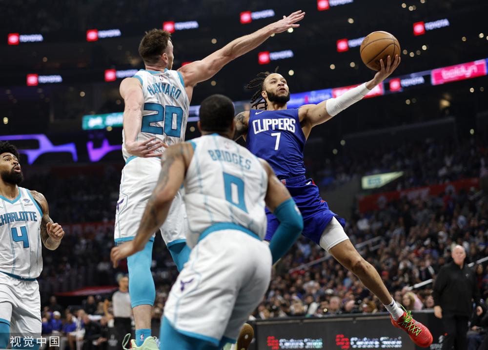 年轻前锋 年轻前锋