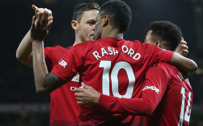 大奖赛中夺 大奖赛中夺